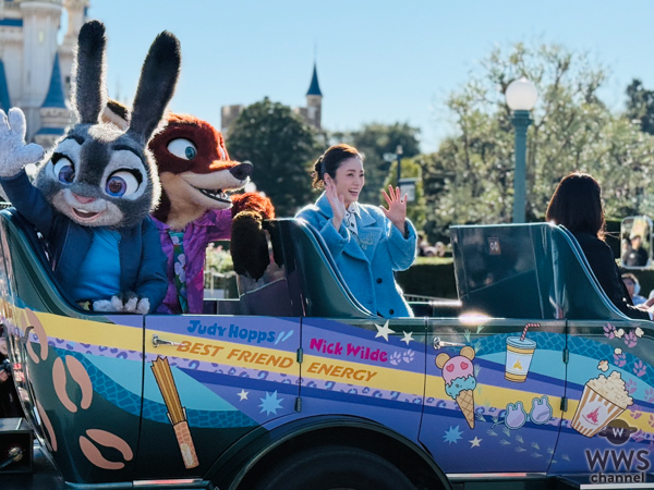 上戸彩がニック＆ジュディと笑顔でサプライズ登場！ズートピア2の魅力をレポ