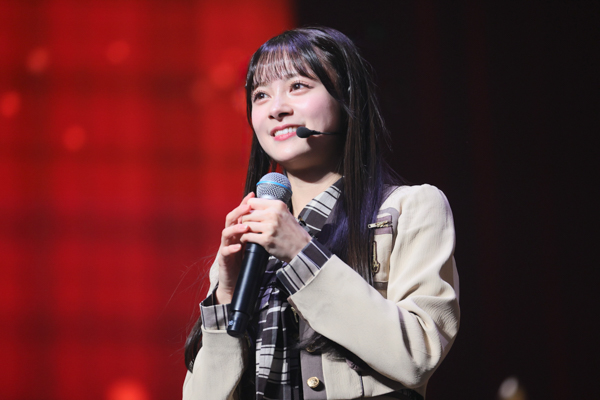 第21期生5名をお披露目＆19期研究生5名が正規メンバーに昇格！「AKB48 20th Year Live Tour 2025 in 日本武道館」オフィシャルレポート