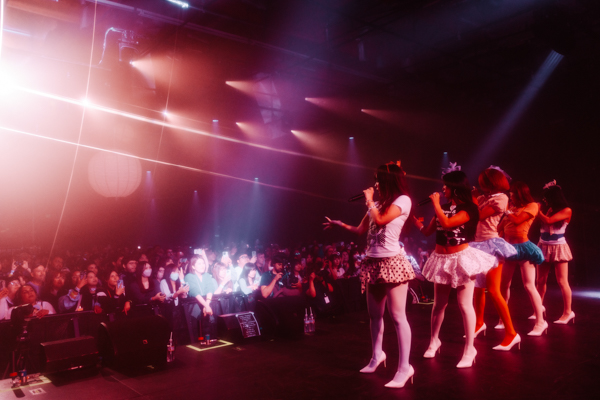 PSYCHIC FEVER＆f5ve　ロサンゼルスにて熱狂のパフォーマンスを披露！