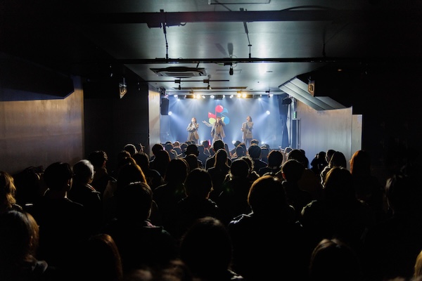 【ライブレポート】UtaHime、メジャーデビュー後「初ワンマン」で見せた覚悟のライブ！「私たちの目標は世界の歌姫になることです」