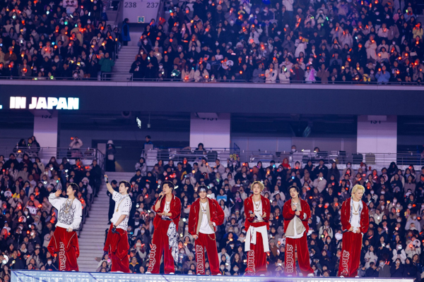 初日はILLIT、ENHYPEN、Snow Man、TOMORROW X TOGETHERらが登場！〈2025 MUSIC BANK GLOBAL FESTIVAL IN JAPAN〉