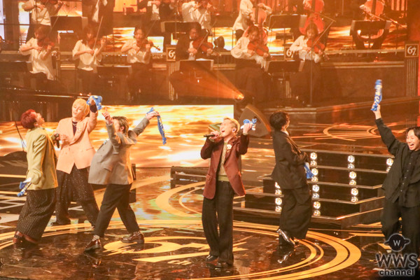 Da-iCE、タオルと大ジャンプで「ノンフィクションズ」熱唱【レコ大】〈第67回 輝く! 日本レコード大賞〉