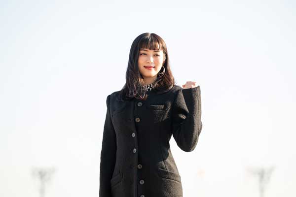 TCKイメージキャラクターの池田エライザが来場！表彰式プレゼンターやミニトークショーで東京大賞典当日を大いに盛り上げる