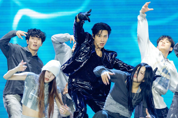 IVE、NCT WISH、NiziU、＆TEAM、Stray Kidsらが登場！〈2025 MUSIC BANK GLOBAL FESTIVAL IN JAPAN〉