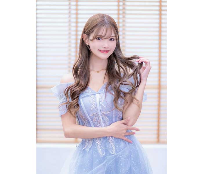 「めっちゃ似合っててお姫様」木村楓、ファン悶絶の大人可愛いドレス姿大公開！