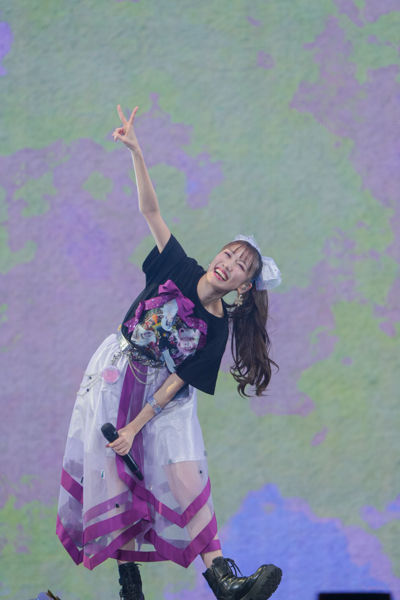 ももクロが冬恒例のワンマンライブ『ももいろクリスマス』を開催。 15回目となる今回のテーマは宇宙旅行。王道と定番を押さえつつも、AIを活用した演出を加えるなど新たなクリスマスライブに！