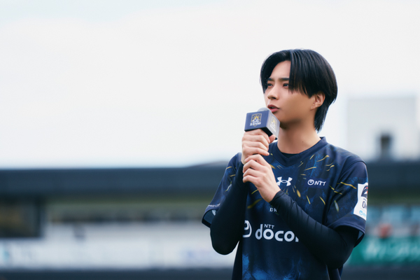 OWVが浦安に登場！ジャパンラグビーリーグワン所属の浦安D-Rocks 2025-26シーズン公式アンバサダーとして、満員の会場でサポーターを前に公式アンバサダー就任のご挨拶！