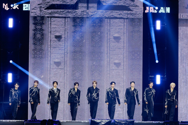 IVE、NCT WISH、NiziU、＆TEAM、Stray Kidsらが登場！〈2025 MUSIC BANK GLOBAL FESTIVAL IN JAPAN〉