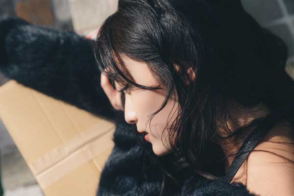 ビジュ爆発！好評のAKB48連載第6弾、正規メンバーに昇格したばかりの19期生・奥本カイリが登場！