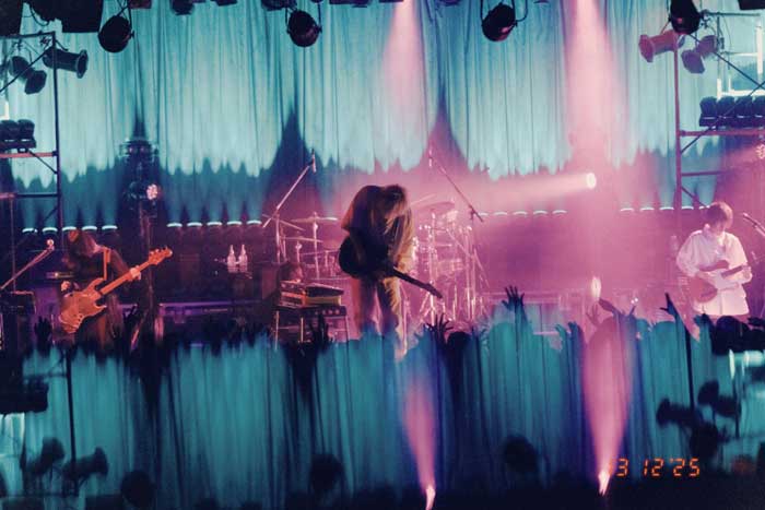 秋山黄色、鬼気迫る一夜が終幕！大団円を迎えたツアー。