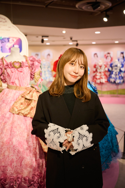 KAWAII LAB.初の衣装展が全国5都市で開幕 CANDY TUNEと木村ミサが堪能「個性がバラバラですごく可愛い」