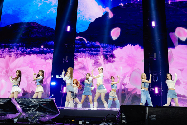 IVE、NCT WISH、NiziU、＆TEAM、Stray Kidsらが登場！〈2025 MUSIC BANK GLOBAL FESTIVAL IN JAPAN〉