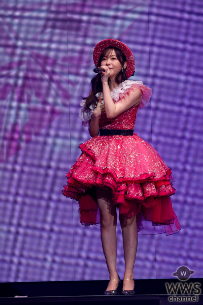 【写真特集】元AKB48・指原莉乃、輝くフリルドレス姿で神パフォーマンス！「それでも好きだよ」を熱唱！＜AKB48 20th Year Live Tour 2025 in 日本武道館＞