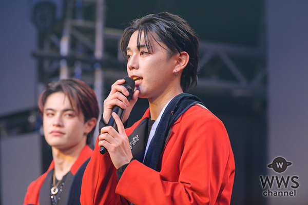 【ライブレポート】Seven Deuce、王子様すぎる純白衣装でパフォーマンス！「メジャーデビュー」サプライズ発表で会場は熱狂！＜Seven Deuce one-man LIVE 2025「Re:RAISE」＞