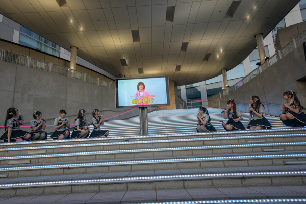 高嶺のなでしこ1stアルバム『見上げるたびに、恋をする。』リリース記念イベント開催！公式ママ・松本伊代がサプライズコメント動画で登場！