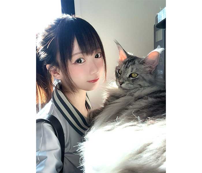 Yami、愛猫との可愛すぎる２ショットにファン悶絶！