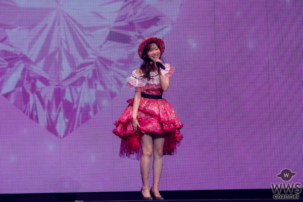 【写真特集】元AKB48・指原莉乃、輝くフリルドレス姿で神パフォーマンス！「それでも好きだよ」を熱唱！＜AKB48 20th Year Live Tour 2025 in 日本武道館＞