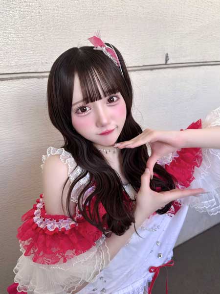 Onephony・田島櫻子、ドーリー×王道アイドルな甘めステージ衣装姿にファンキュン！「櫻子ちゃんのりんごちゃんヘアすき」「櫻子ちゃんめっちゃ可愛いい︎」