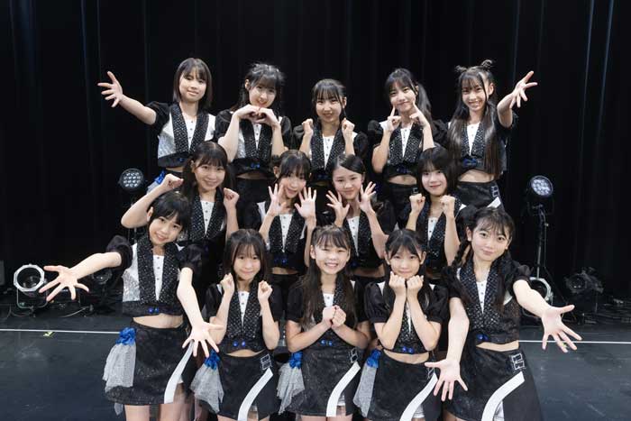 ハロプロ研修生14人がZepp DiverCityに集結！冬曲満載の『Winter Wonderland！』第1部にロージークロニクルも登場