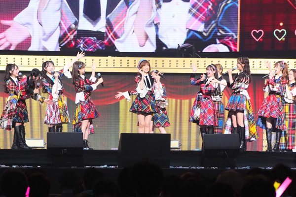 松本伊代がサプライズ登場！AKB48 20th Year Live Tour 2025 in 日本武道館〜あの頃、青春でした。これから、青春です〜PARTYが始まるよツアーファイナル Part2 レポート
