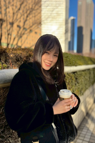 『天使降臨』絶世の美女・涼森れむ。ビジュ爆発のデート感漂うオフショット公開！