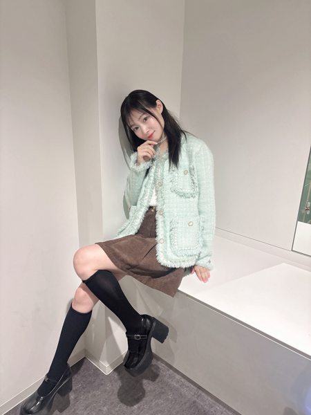 しんじゅ、ガーリーなミニスカコーデで語る！ 「自分の生活がガラリと変わって挑戦をする1年でした！」 ＜表参道ティアラランウェイ＞