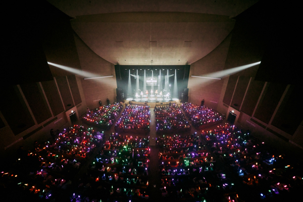 FRUITS ZIPPER、初のアジアツアー完走！NEW KAWAIIステージで現地のファンを魅了