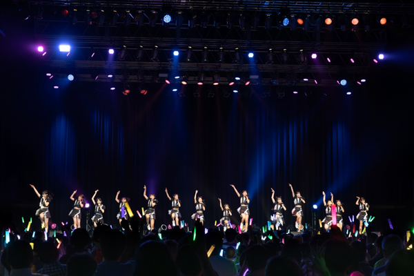 ハロプロ研修生14人がZepp DiverCityに集結！冬曲満載の『Winter Wonderland！』第1部にロージークロニクルも登場