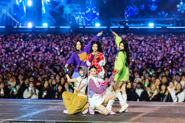 初日はILLIT、ENHYPEN、Snow Man、TOMORROW X TOGETHERらが登場！〈2025 MUSIC BANK GLOBAL FESTIVAL IN JAPAN〉