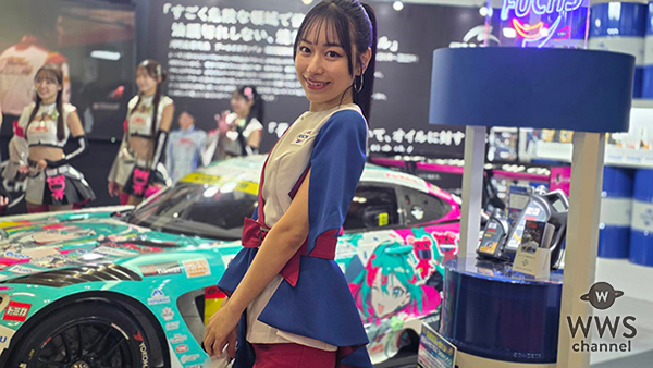 【動画】山川紗希(dela)、美脚で魅せるミニ丈パンツスタイルで東京オートサロン2026に登場！今年の目標を漢字1字で表すと「踊」＜TOKYO AUTO SALON 2026＞