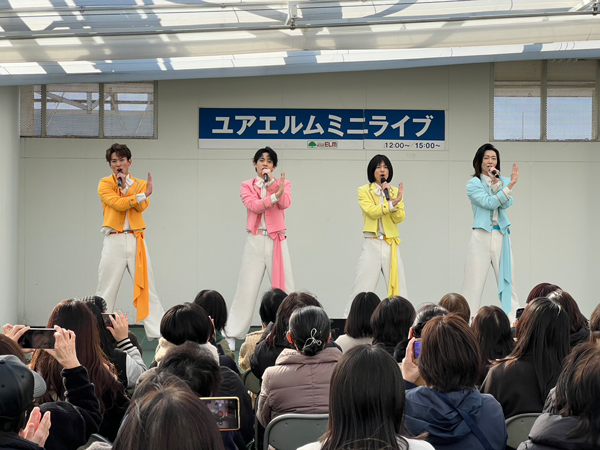 純烈の弟分グループ「モナキ」、初のリリースイベントでデビュー曲初披露＆衣装初お披露目！