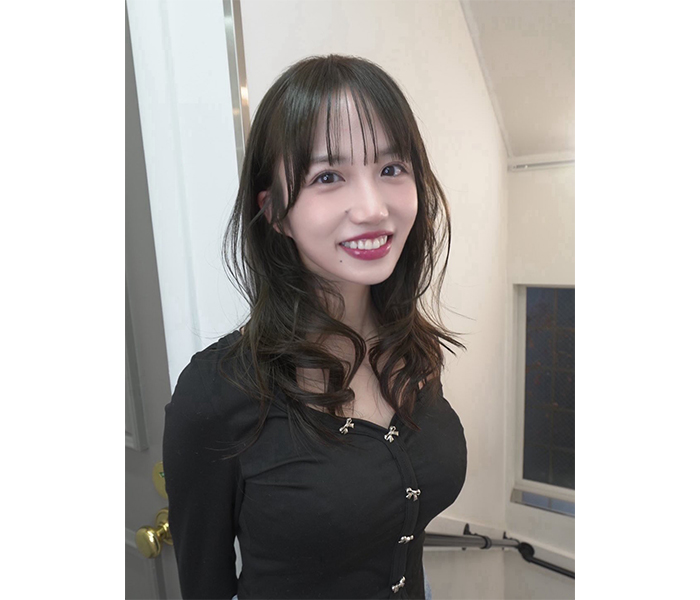 花巻杏奈、色気たっぷりタイトコーデでファン魅了「美人だなぁ〜」