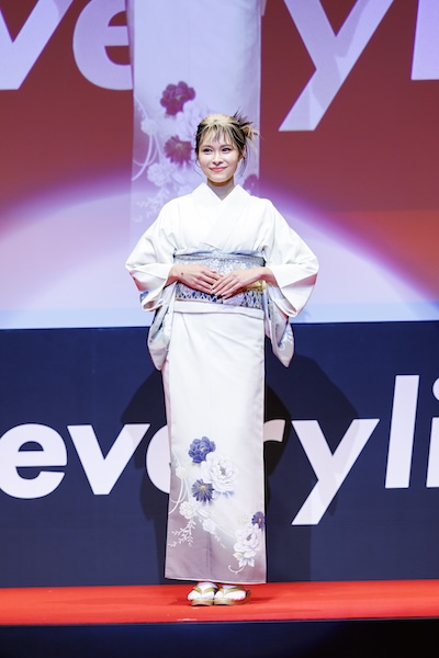 にんぴ、年間ランキング2位＆音楽部門1位＆パパママ部門1位の「3冠達成」の喜び語る！「本当に心から嬉しい」＜every award 2025＞