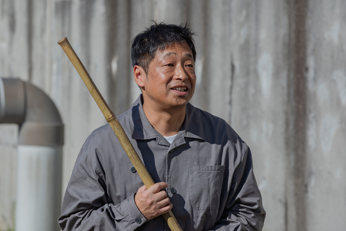 日本テレビ系1月期新日曜ドラマ『パンチドランク・ウーマン　−脱獄まであと××日−』登場人物紹介（4）個性派キャストが物語をかき回す――団長安田（安田大サーカス）×高岸宏行（ティモンディ）拘置所の裏と表を担う2人の存在感