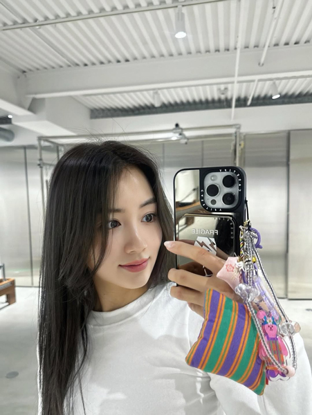 黒木ひかり、ボディライン際立つピラティススタイルに釘付け！