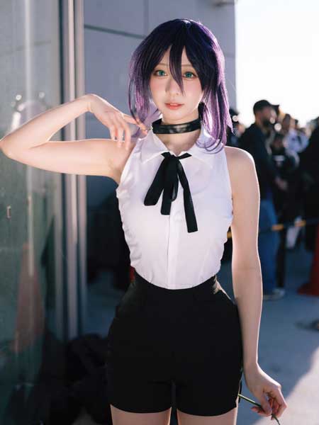 yami、チェンソーマン・レゼのコスプレ姿大公開！美しすぎるビジュでファン魅了