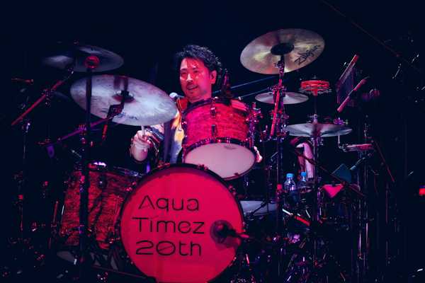 Aqua Timez ラストライブ「Aqua Timez 20th Live -OLDROSE-」オフィシャルライブレポート（12月27日(土)[Day 2]）