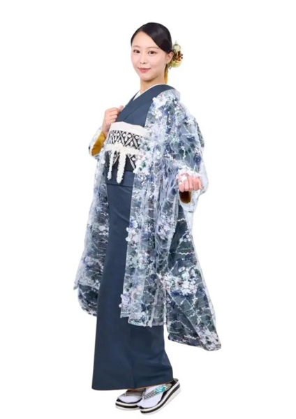 ミス・ユニバース・ジャパン2025準グランプリ藤田早葵が振袖姿を披露