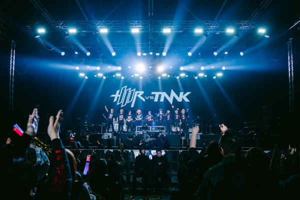 西川貴教×T.M.Revolution初の対バンライブ「Exciting Match Takanori Nishikawa vs T.M.Revolution in Hong Kong」開催