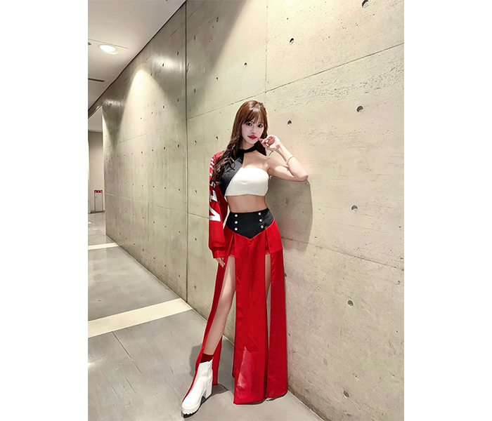 広瀬晏夕、視線ロック不可避！！脚見せバランスがたまらないコスチュームカット大公開！