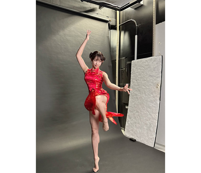 堀江聖夏、美脚踊る！躍動感MAXのパワフルカットでファン圧倒
