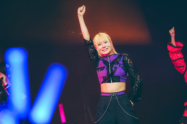 【ライブレポート】MOON RABBiTS、史上最大規模のワンマンライブでファン熱狂！＜MOON RABBiTS OneMan Live「-君との約束-」＞