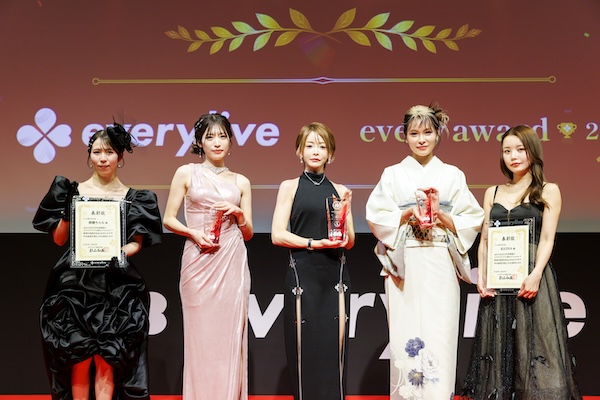 【イベントレポート】2025年に活躍したライバーが集結！年間ランキング1位は「一ノ瀬なつみ」に決定！＜every award 2025＞