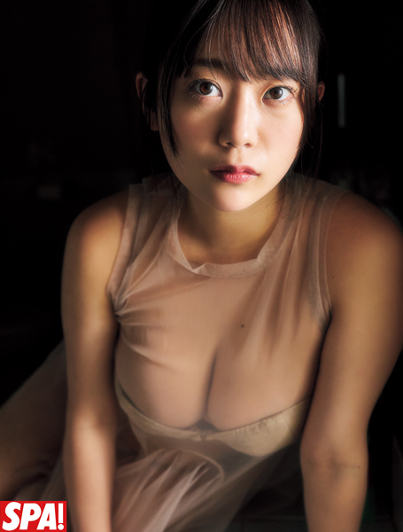 佐野なぎさが艶やかな大人ボディをあますことなく披露！「週刊SPA! 1月13・20日新春合併号」グラビアン魂に登場