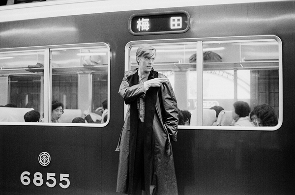 没後10年のデヴィッド・ボウイをしのぶ　1/10の命日に独自ノンフィクション番組含む3番組をWOWOWで放送・配信!