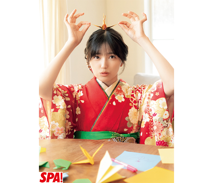 乃木坂46・五百城茉央が鮮やかに華やかに振袖姿で魅了！週刊SPA!初登場