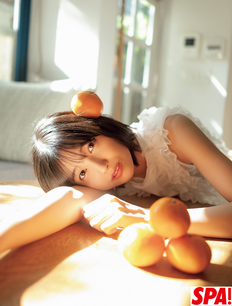 乃木坂46・五百城茉央が鮮やかに華やかに振袖姿で魅了！週刊SPA!初登場