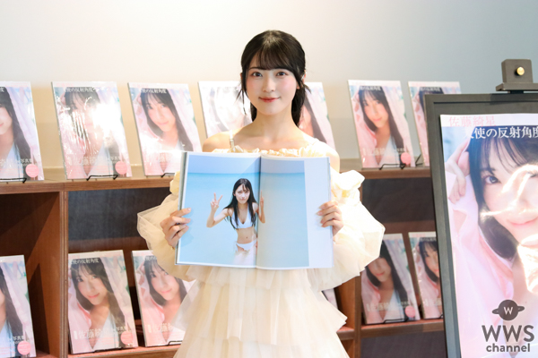 AKB48・佐藤綺星、可愛すぎるふわふわワンピース姿で初写真集発売の思いを語る！「すごく楽しくて、撮影ロスになるくらい」