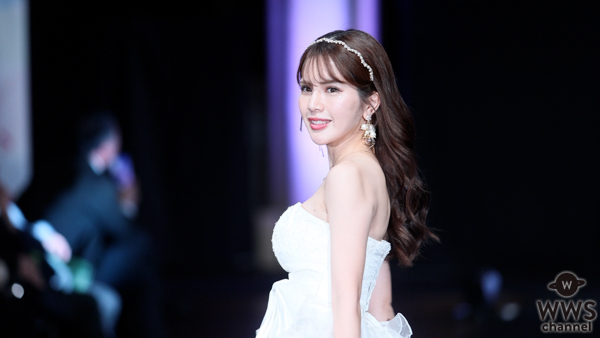 【動画】櫻あき、みこっち、あすみんら美女モデルがショートドレスでランウェイ！＜KANSAI CROSSROADS 2026＞