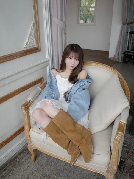 大谷映美里、デニム×レースで透明感爆発！ファン悶絶「みりにゃ可愛すぎる！大好きだよ！」